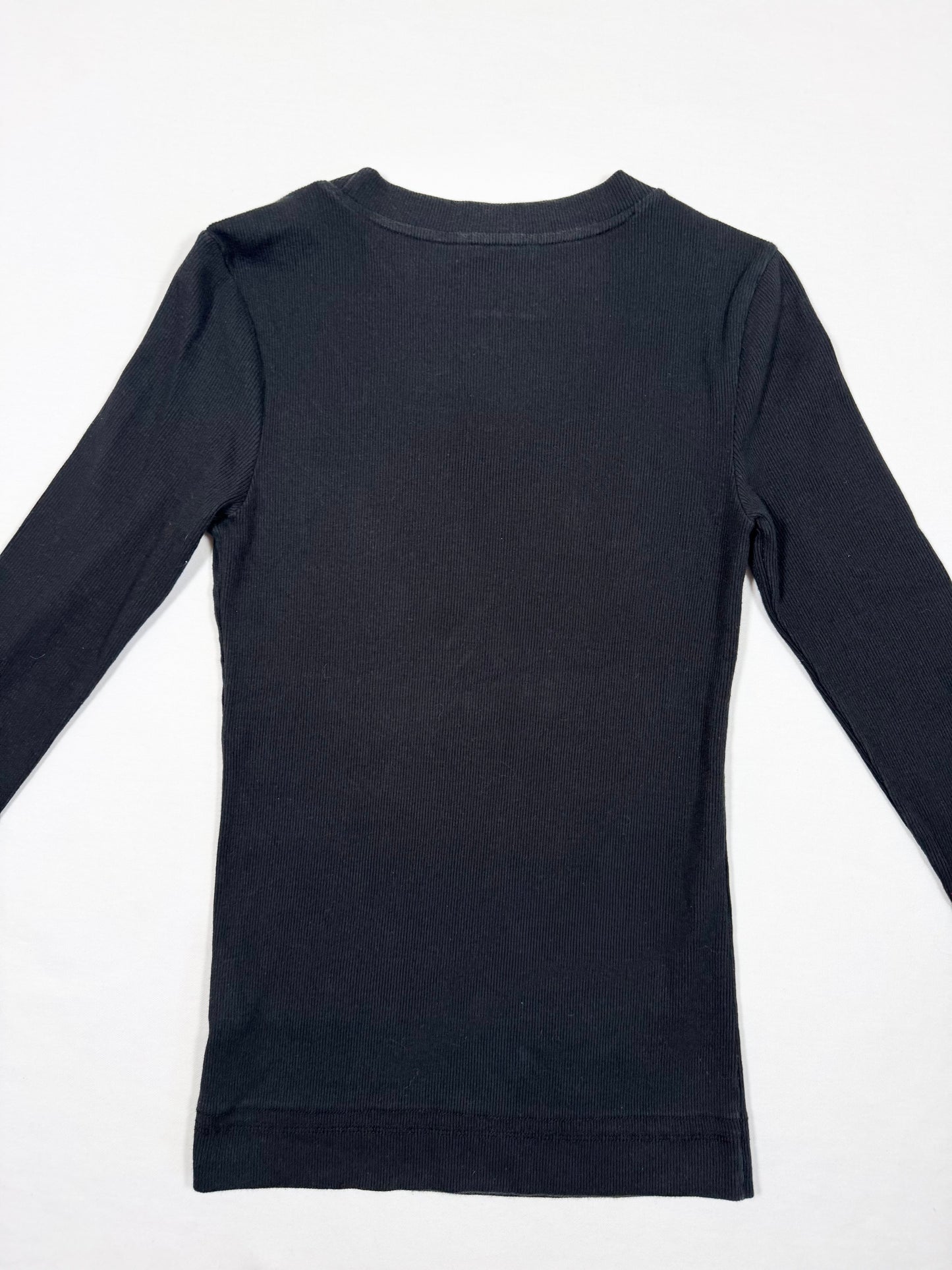 Guess Long Sleeved Top ♡ Size S