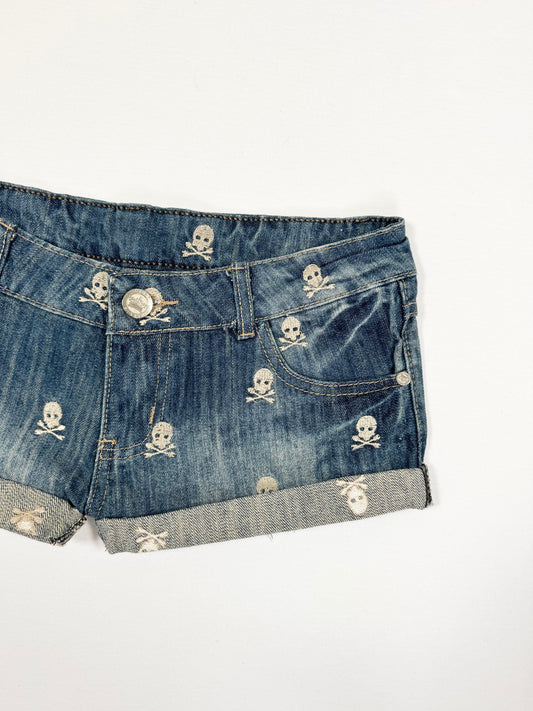 Skull Mini Shorts ♡ S