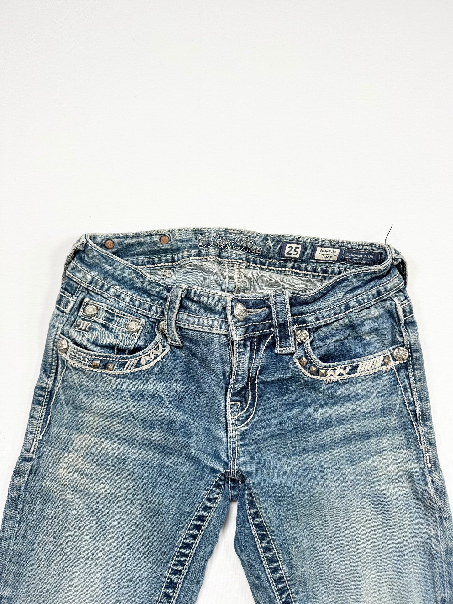 Miss Me Studded Flared Jeans ♡ 25”