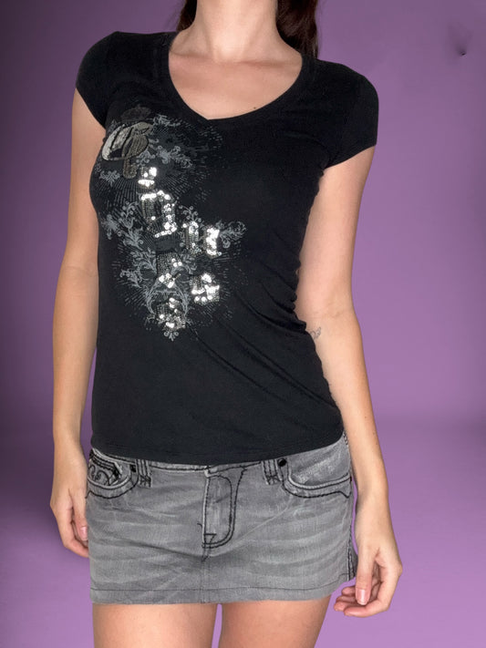 Guess Grunge Sequin Logo Tee ♡ S