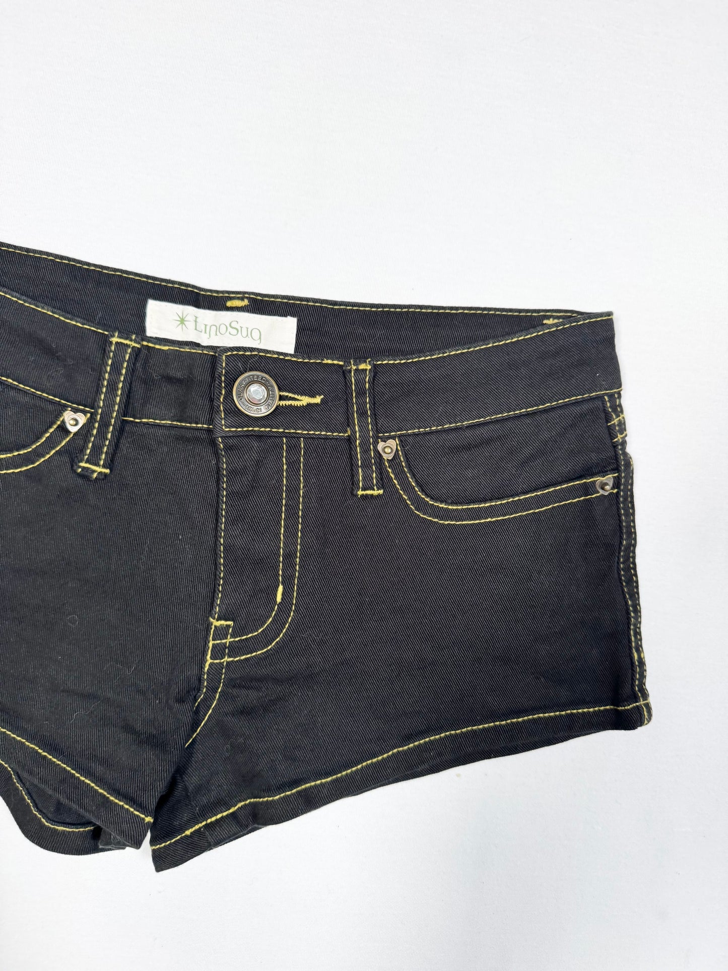 Heart Mini Shorts ♡ Size XS