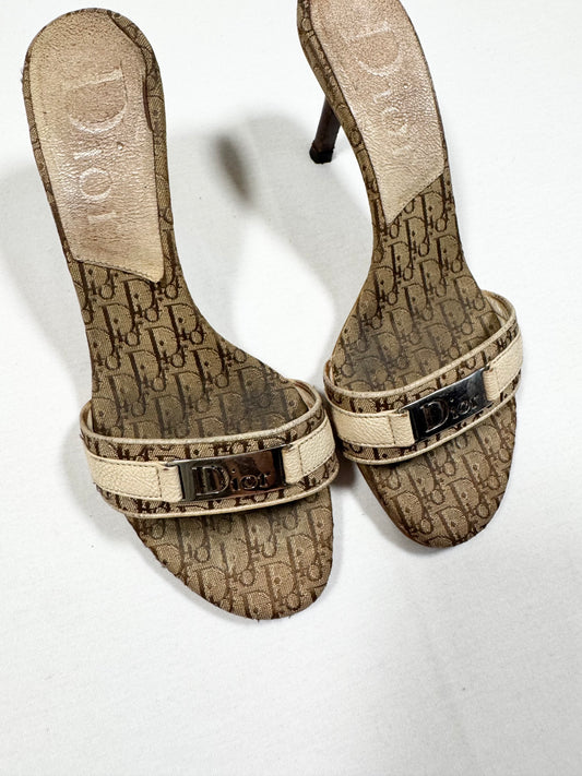 Dior Diorissimo Canvas Heels ♡ Size 38