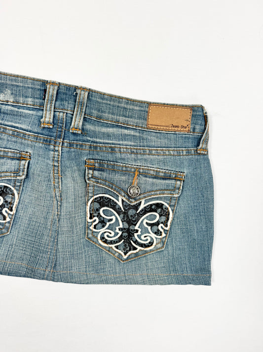 Skull Cross Skirt ♡ XS