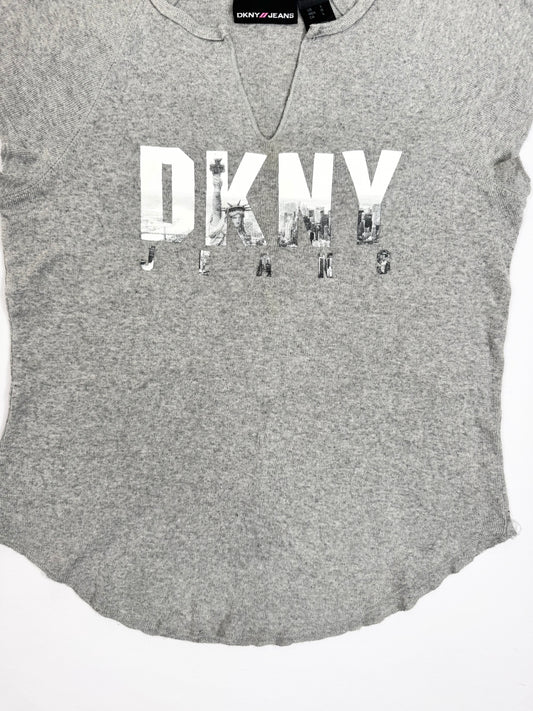 DKNY Tee ♡ L