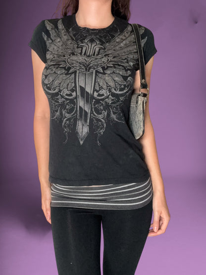 Grunge Wing Tee ♡ Size M