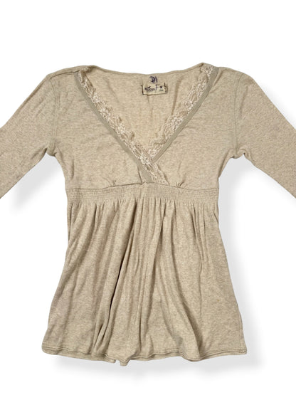 Hollister Tan Babydoll Knit ♡ M