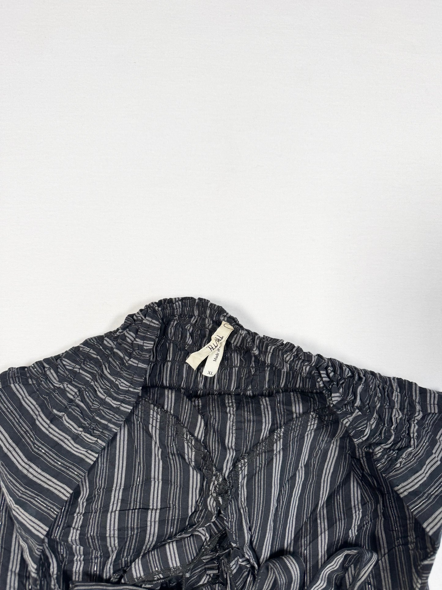 Pinstripe Ruffle Halter ♡ Size M/L