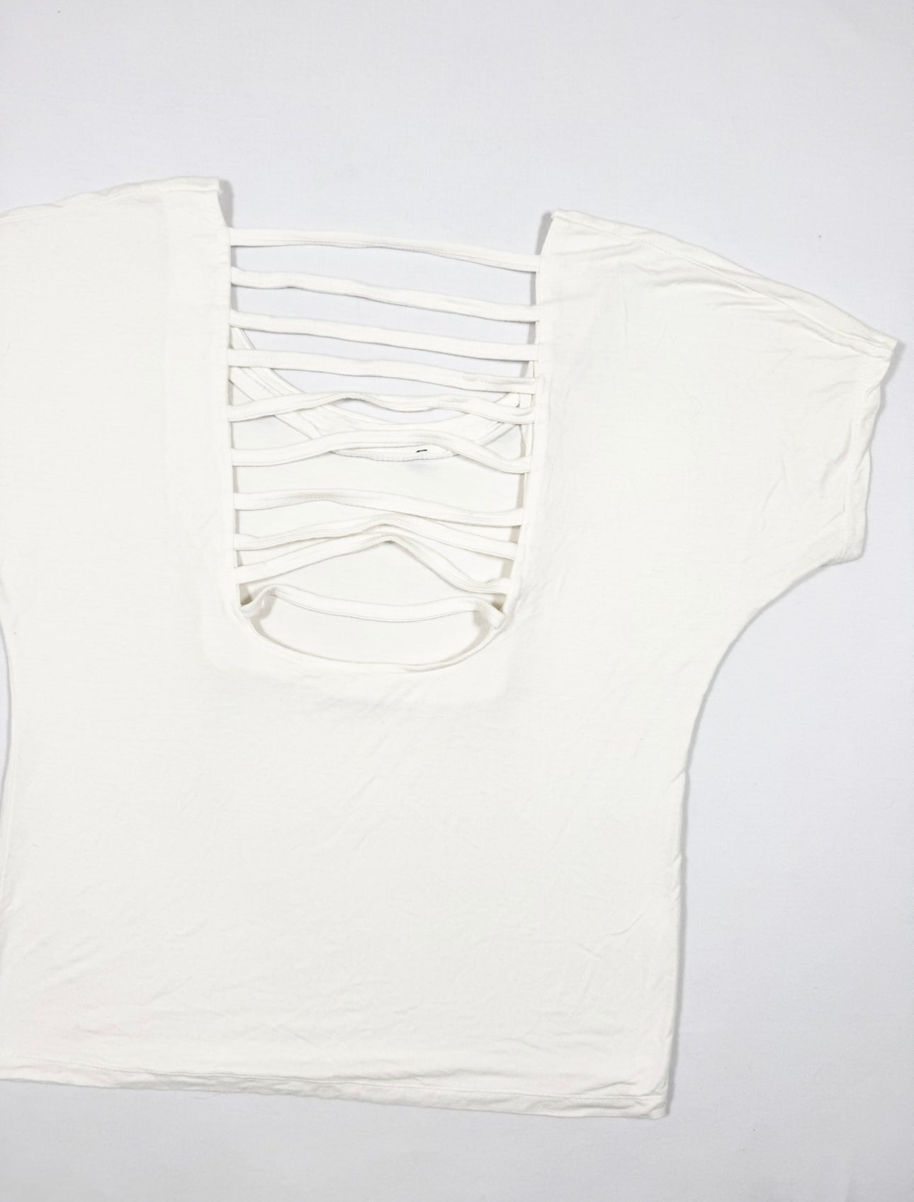 Cutout Back Batwing Tee ♡ Size S