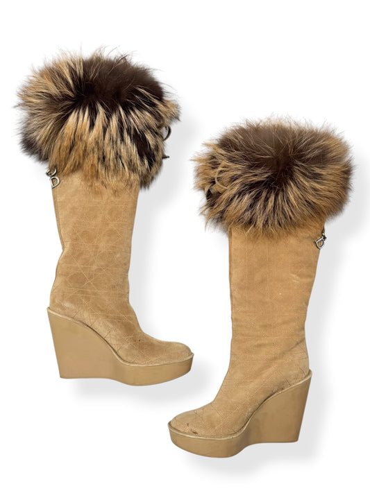 Dior Fur Trim Wedge Boots ♡ Euro 37.5