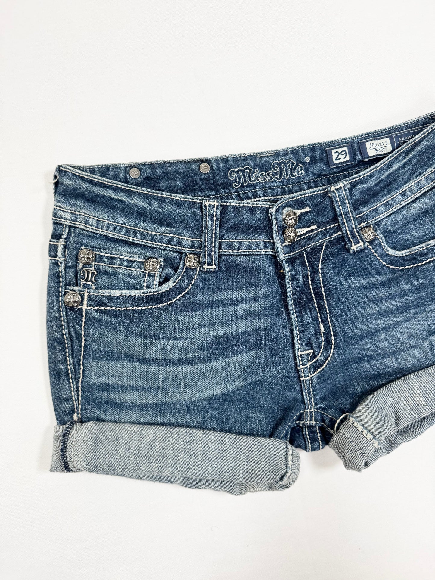 Miss Me Wing Shorts ♡ 29”