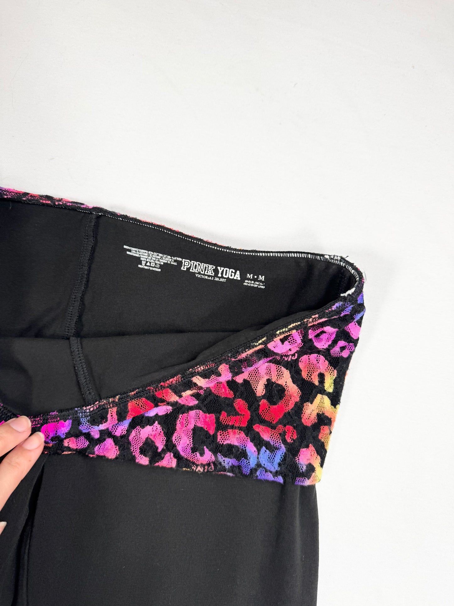 PINK Leopard Fold Over Flares Leggings ♡ M