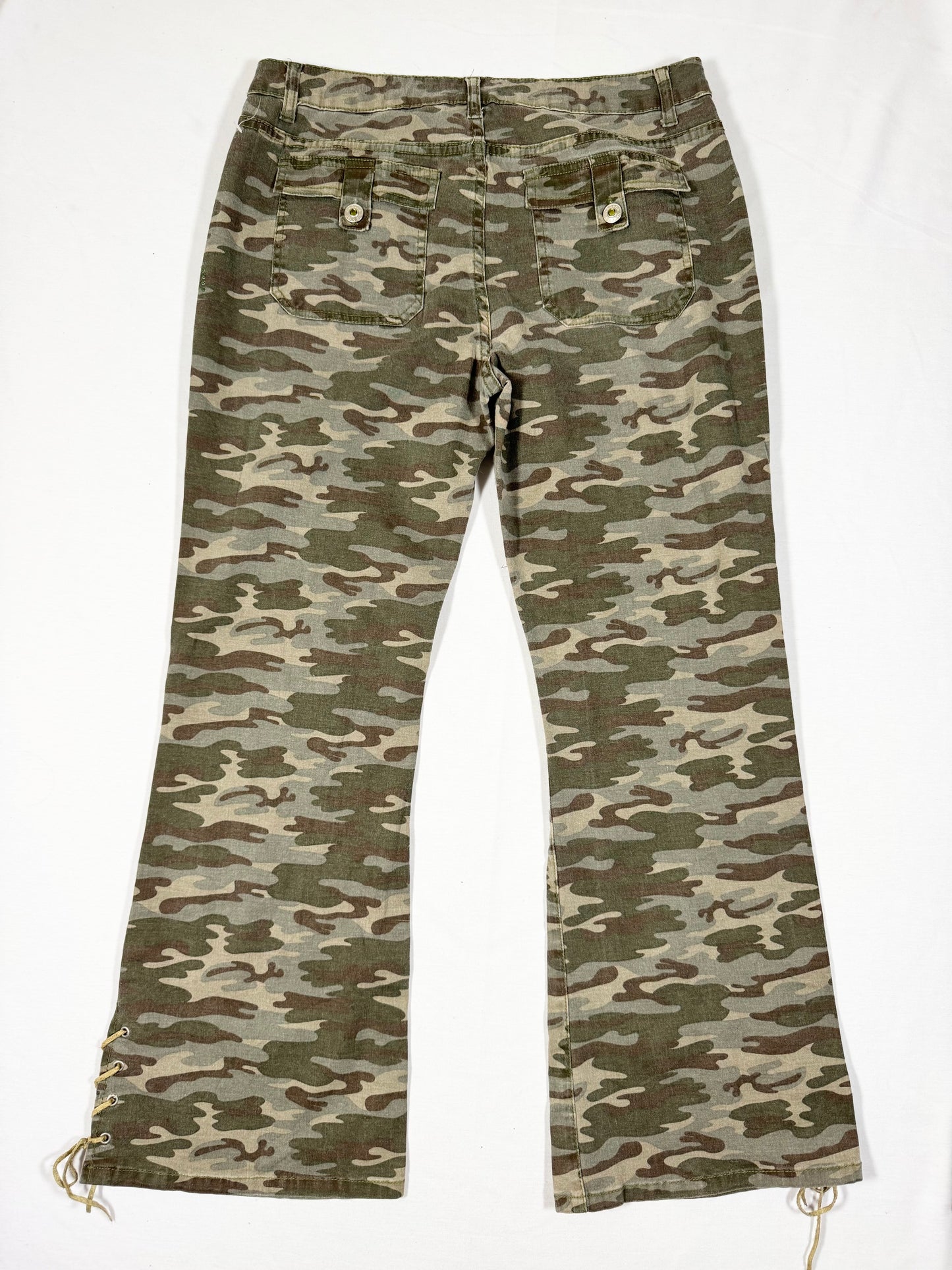 Camo Lace Up Flared Jeans ♡ Size XL