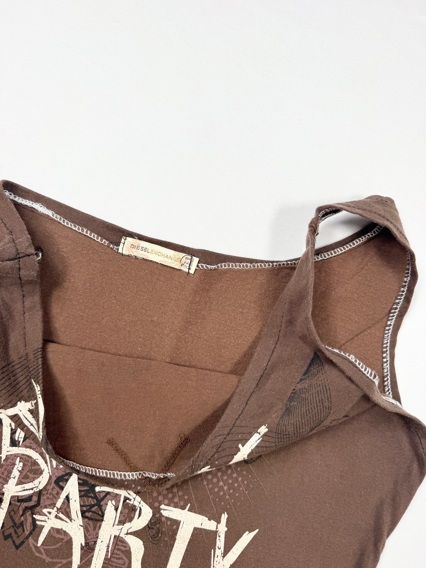 Diesel “Peace Love & Party” Brown One Shoulder Tank ♡ XS