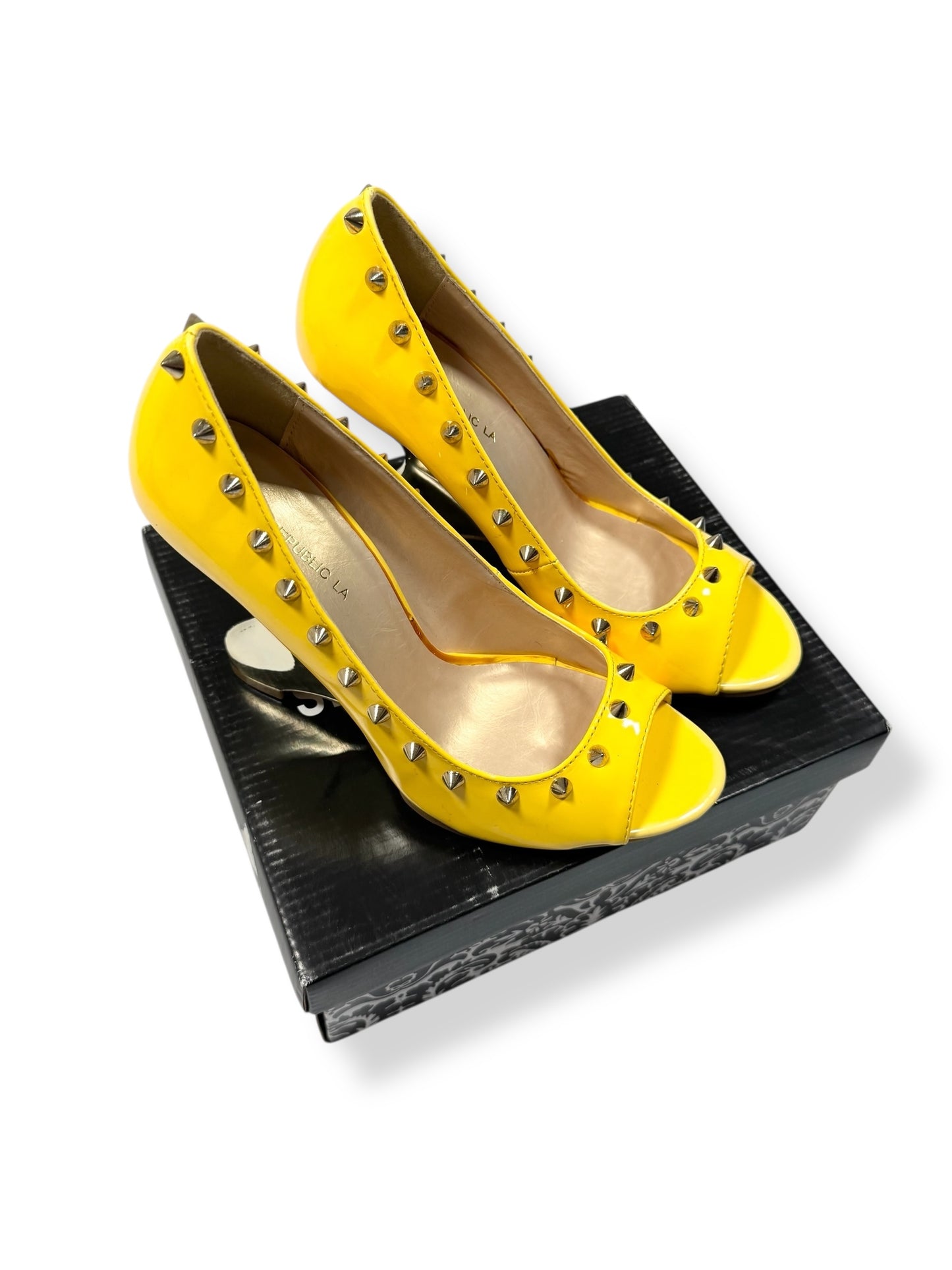Deadstock Shoe Republic LA Studded Heels