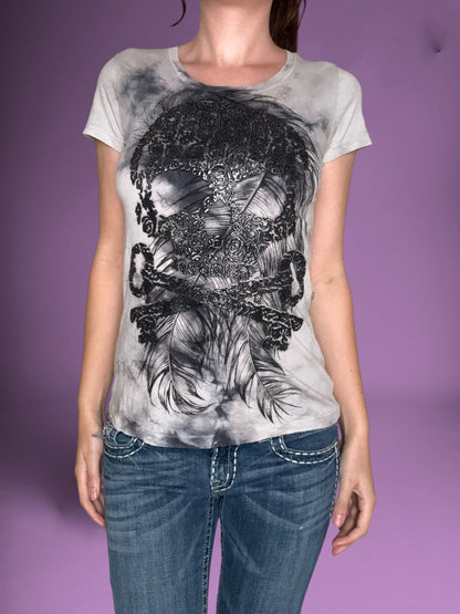 Skull Feather Grunge Tee ♡ M