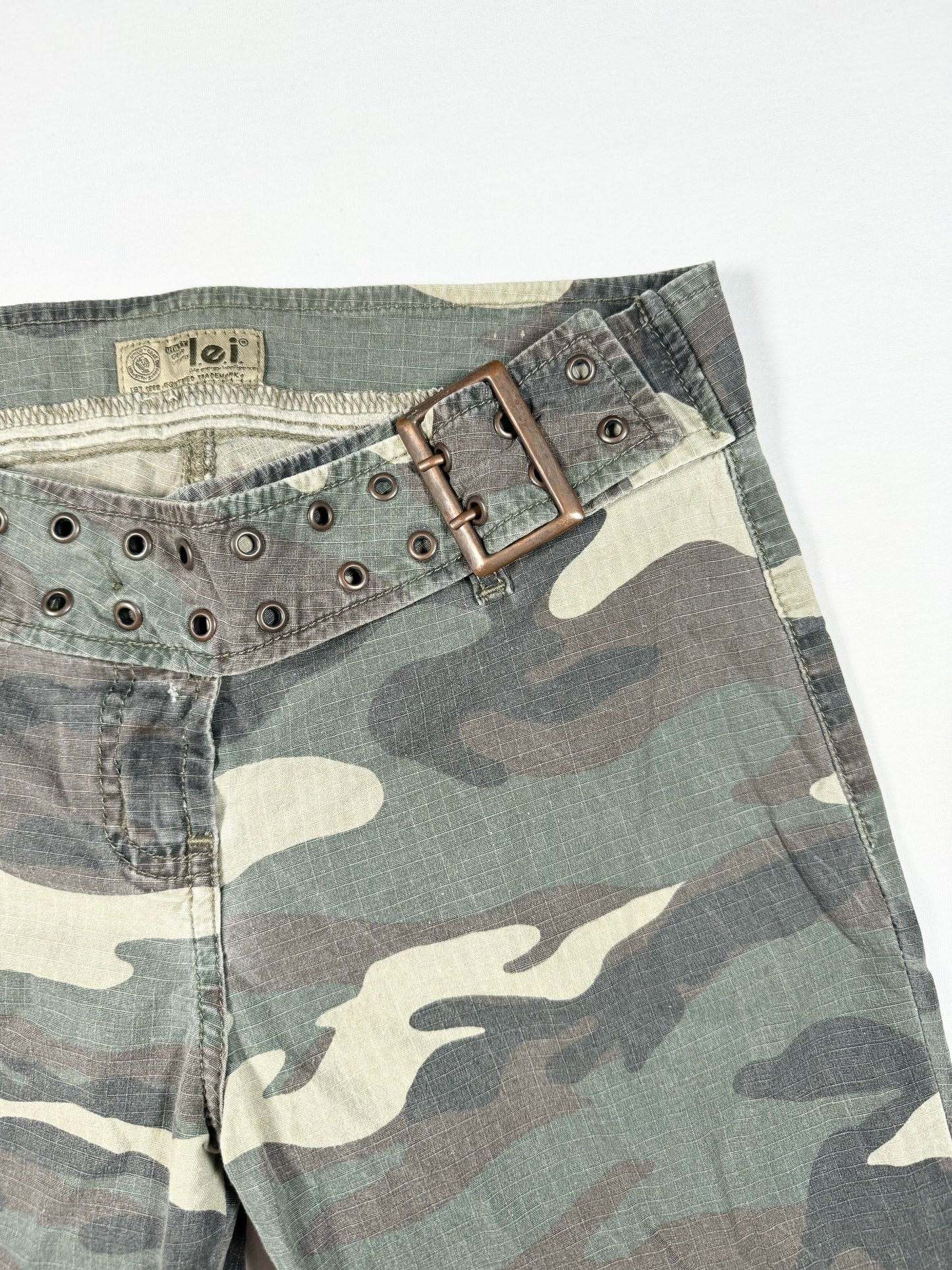 L.e.i Camo Flared Pants