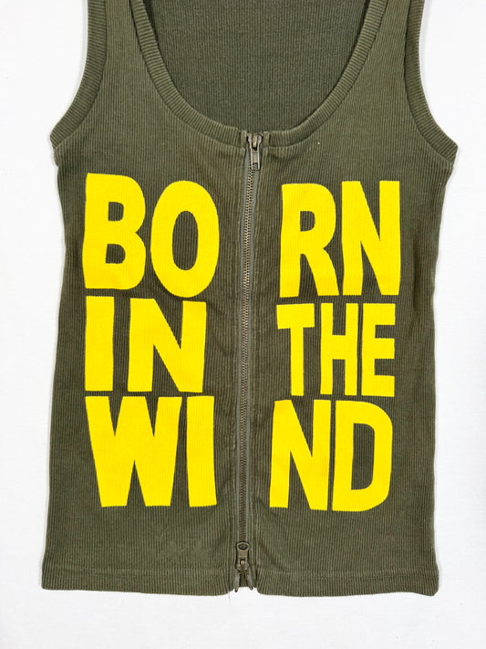 “Born in the wind” Zipper Tank ♡ Size S