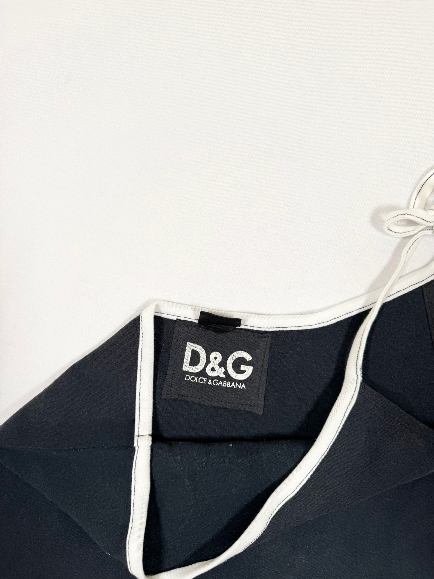 D&G One Shoulder Top