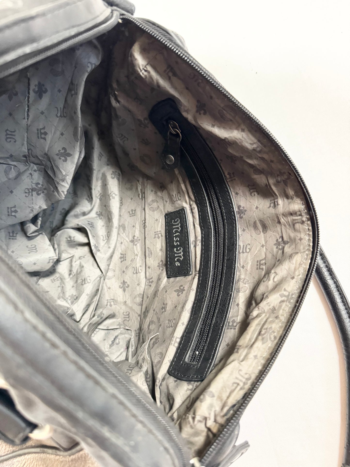 Miss Me Shoulder Bag ♡