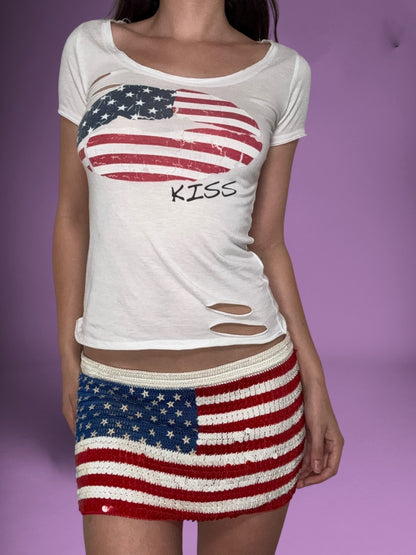 Flag Kiss Cutout Tee ♡ Size S