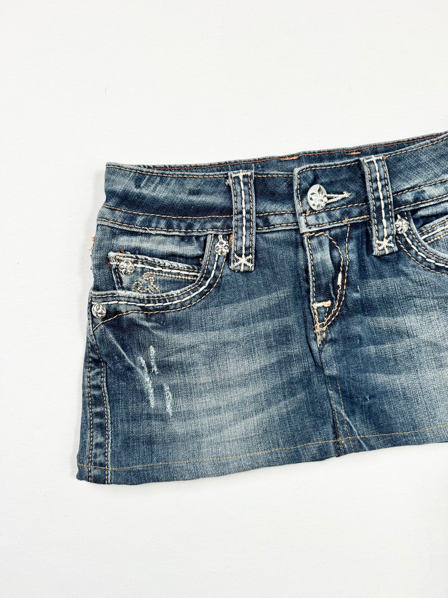 Rock Revival Mini Skirt ♡ 25”