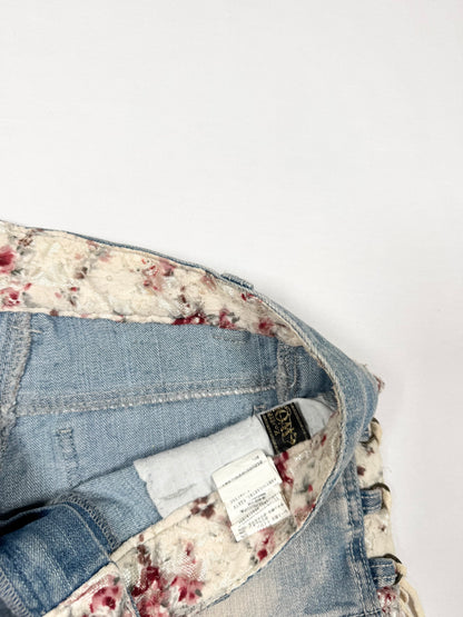 Floral Lace Up Sides Shorts ♡ Size S