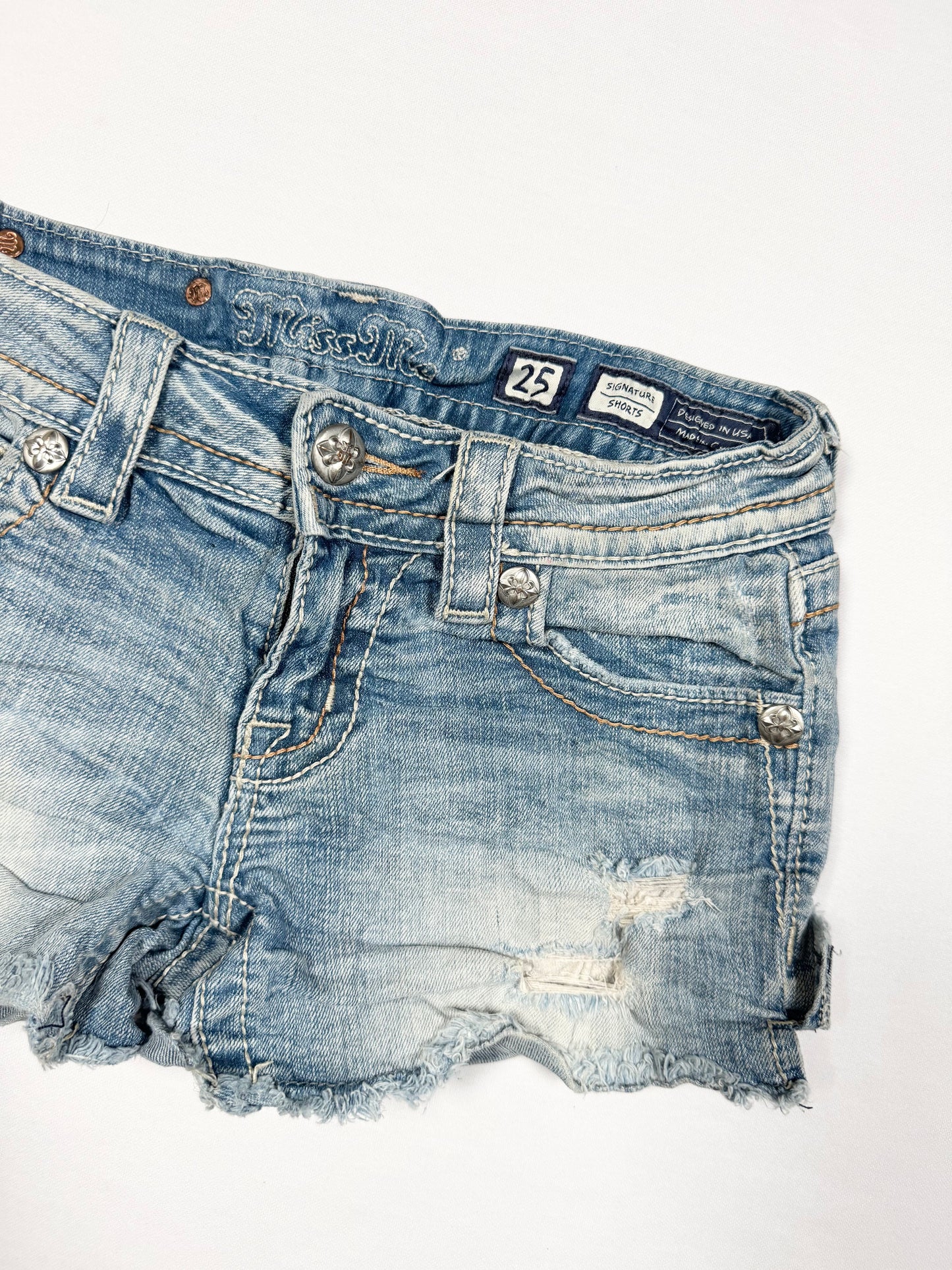 Miss Me Shorts ♡ Size XS