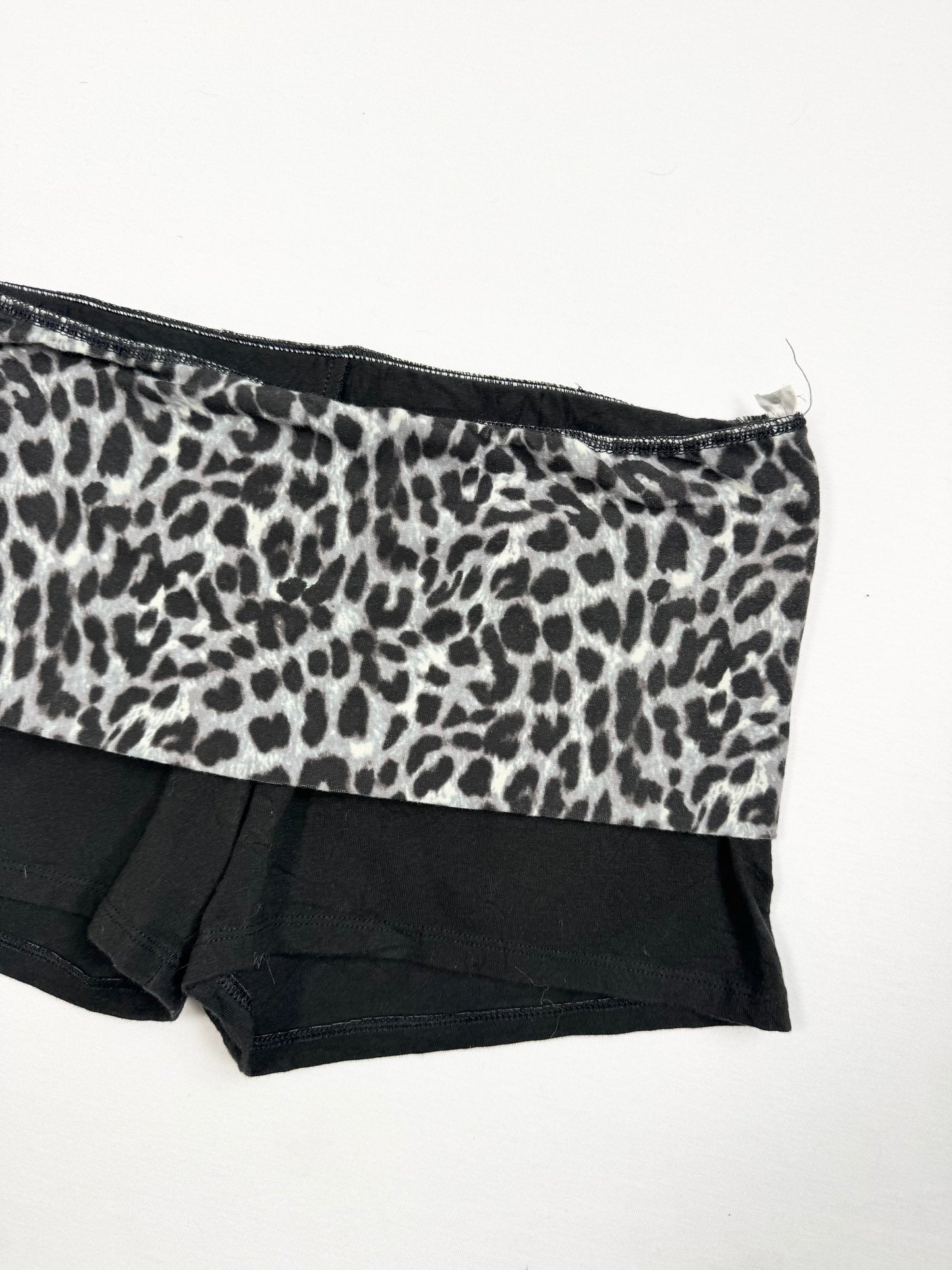 Leopard PINK Fold Over Shorts ♡ M