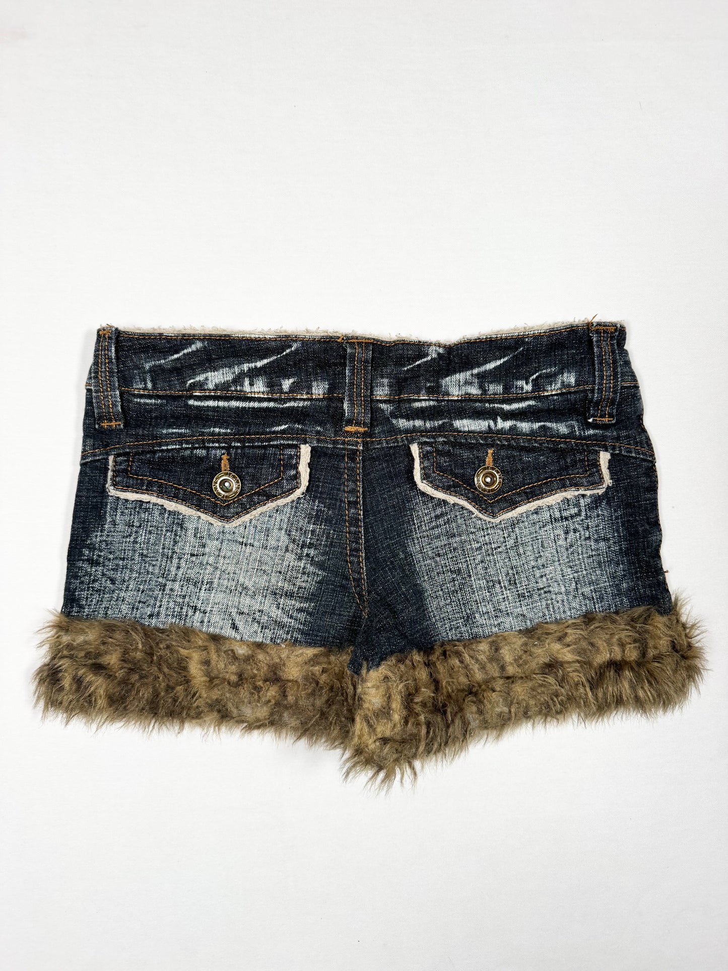 Leopard Fur Trim Shorts ♡ Size S