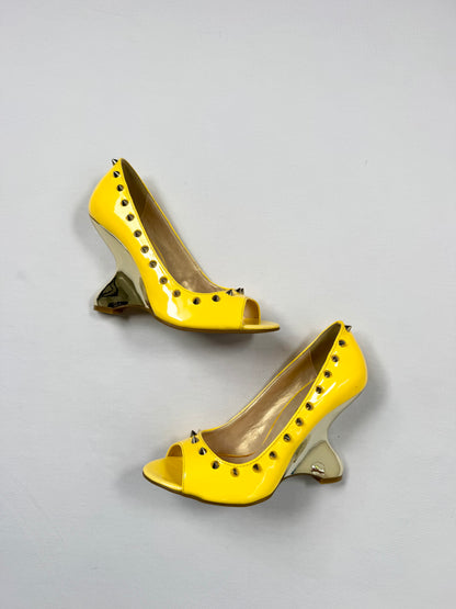 Shoe Republic LA Yellow Studded Heels ♡ 7