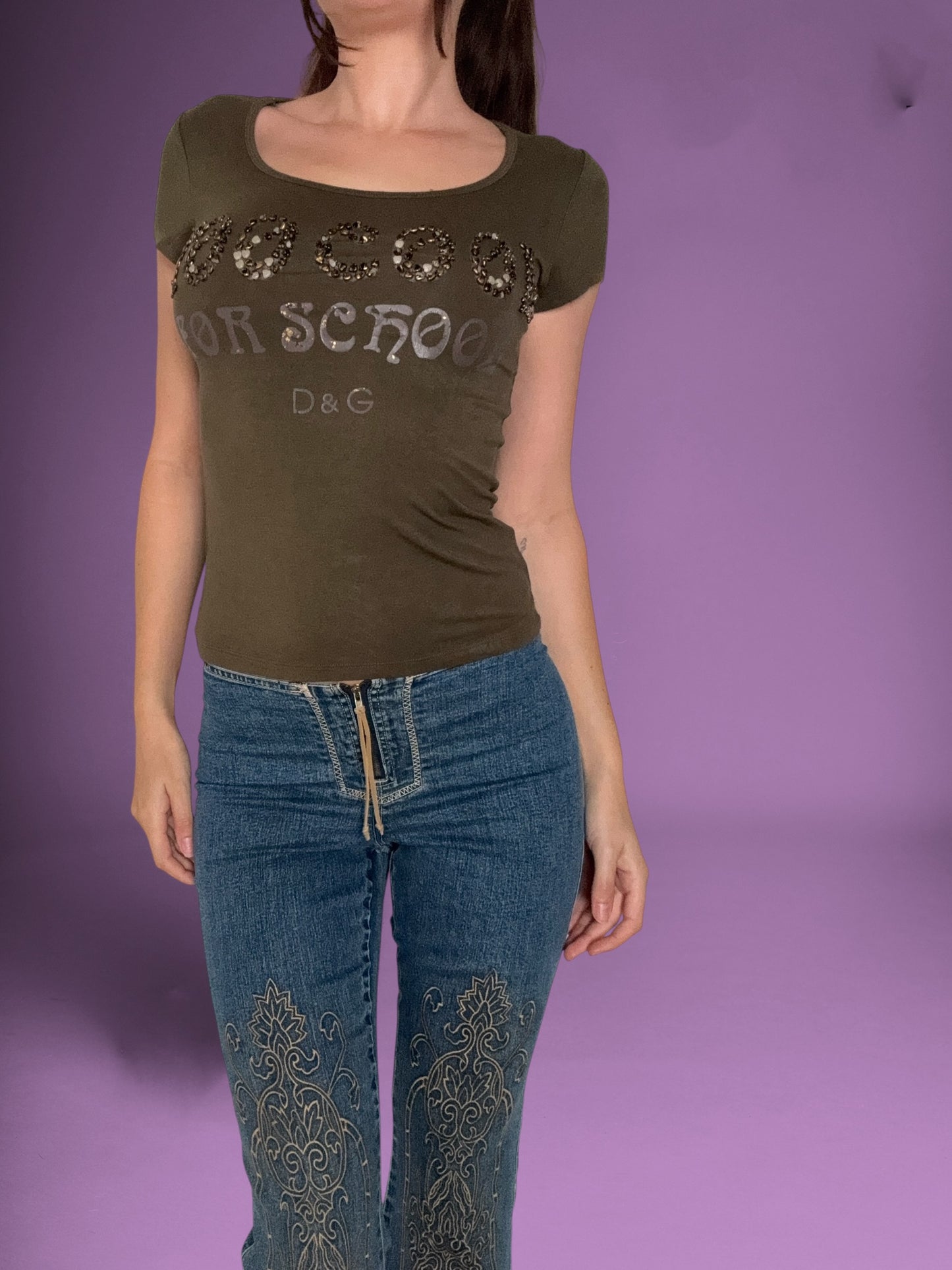 D&G “Too Cool For School” Khaki Tee ♡ M