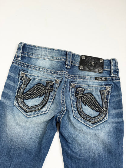 Wing Horseshoe Miss Me Capris ♡ 25”
