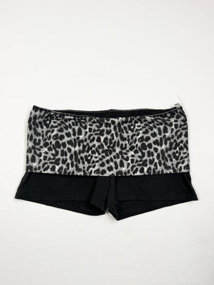 Leopard PINK Fold Over Shorts ♡ M