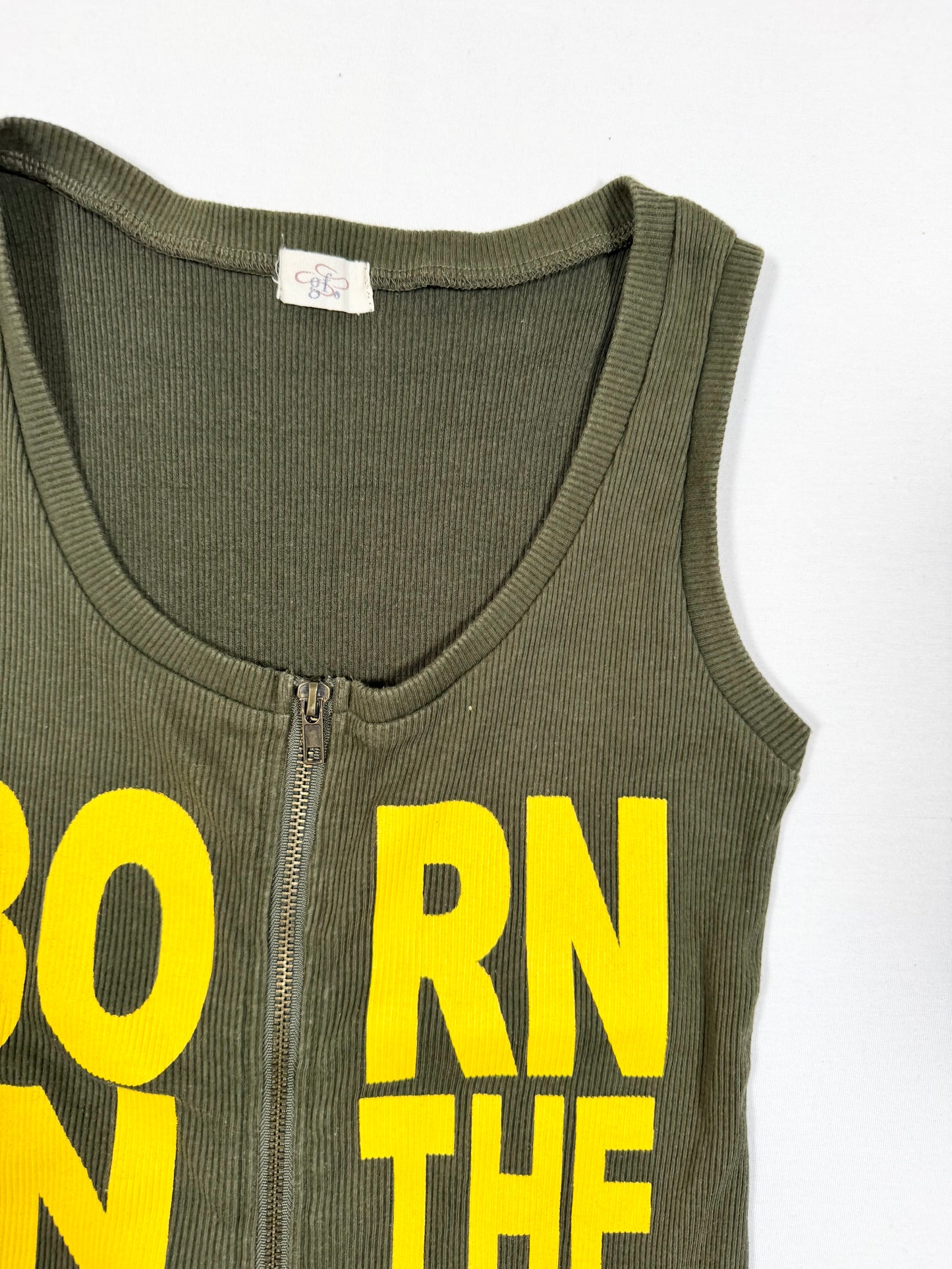 “Born in the wind” Zipper Tank ♡ Size S