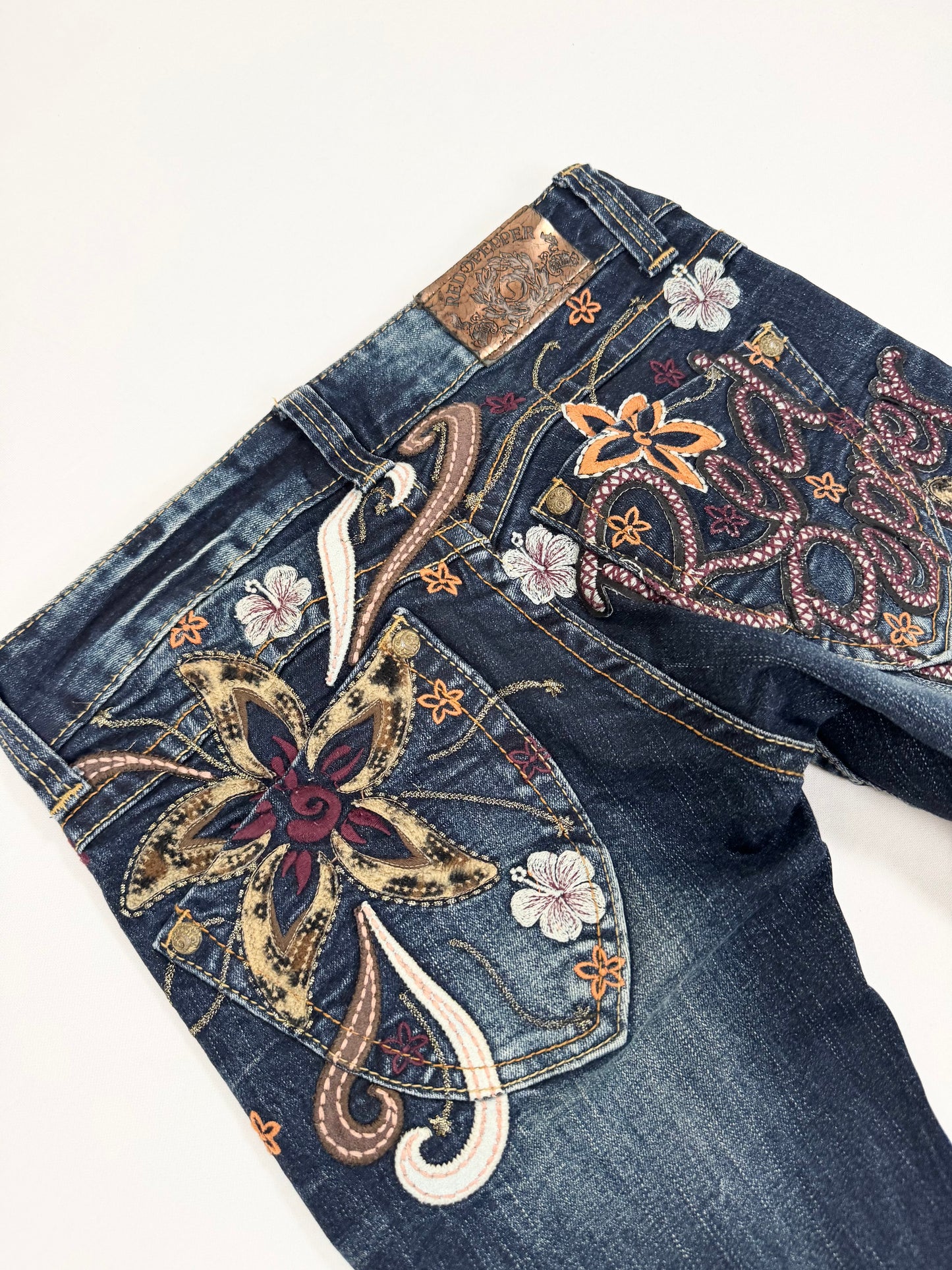Red Pepper Leopard Floral Flared Jeans ☆ 25”