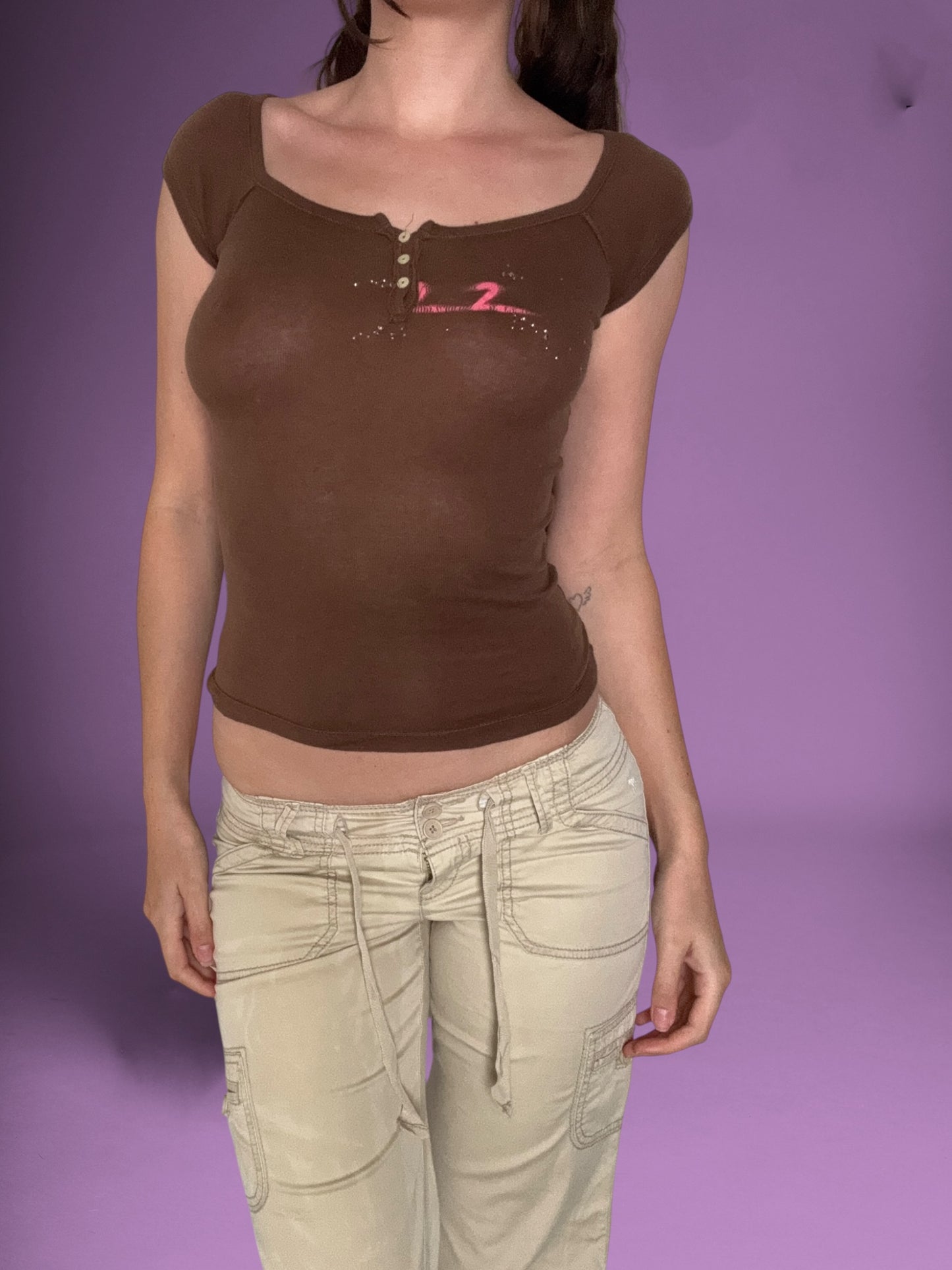 Hollister Brown Butterfly Tee ♡ XS