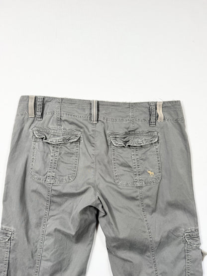 Abercrombie & Fitch Grey Cargo Pants ♡ S