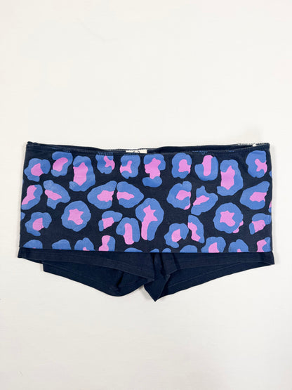 Leopard “LOVE PINK” Fold Over Shorts ♡ S