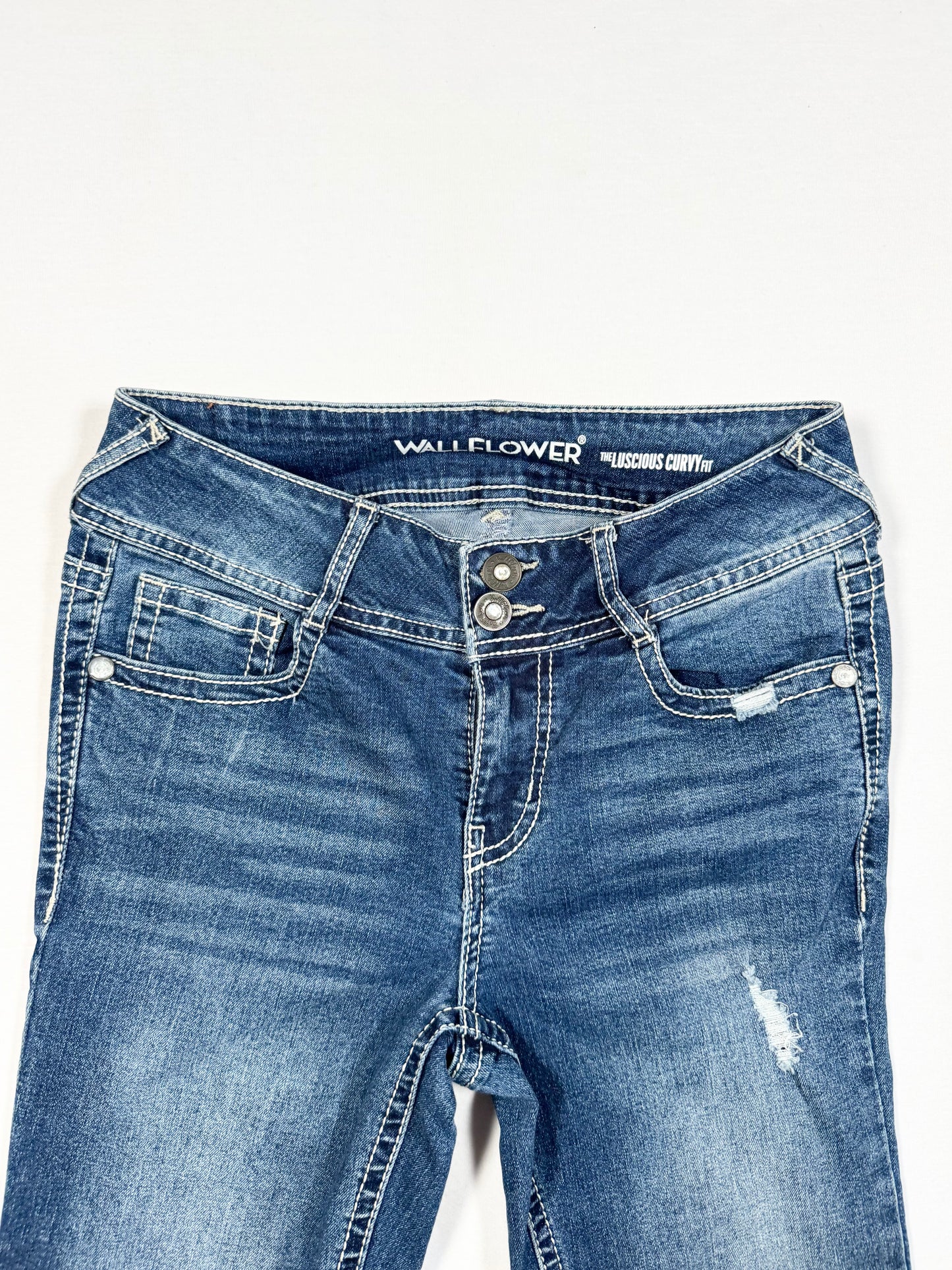 Embroidered Flared Jeans ♡ Size S