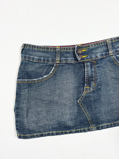 Von Dutch Patch Mini Skirt ♡ Size S