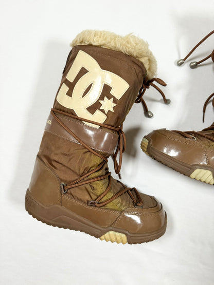 DC Snow Boots