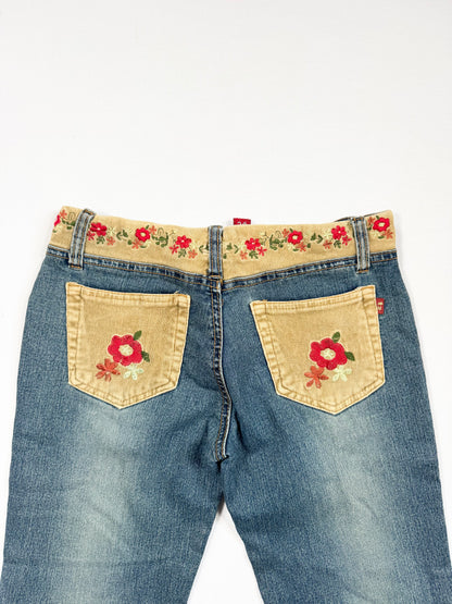 Embroidered Waistband Flared Jeans ♡ XS