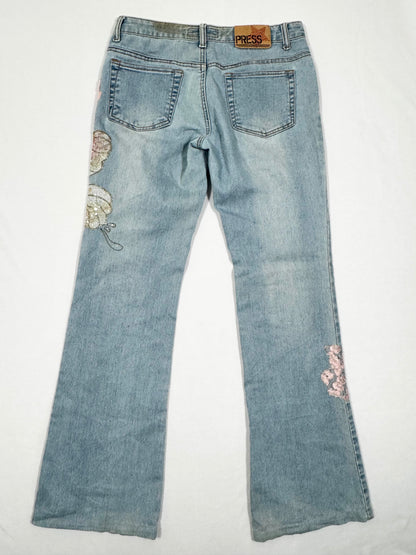 Butterfly Flared Jeans ♡ Size S