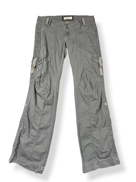 Abercrombie & Fitch Grey Cargo Pants ♡ S