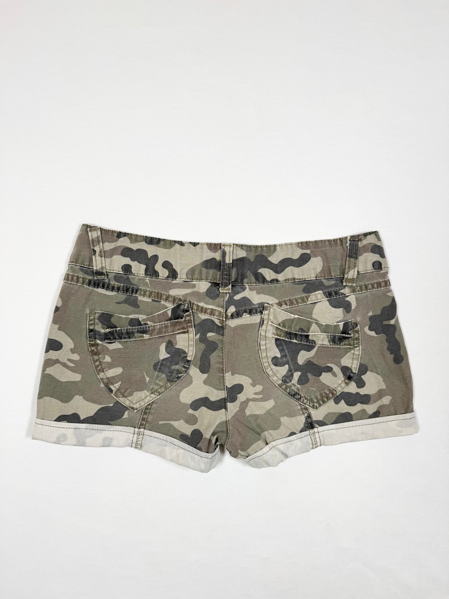 Camo Mini Shorts ♡ Size S
