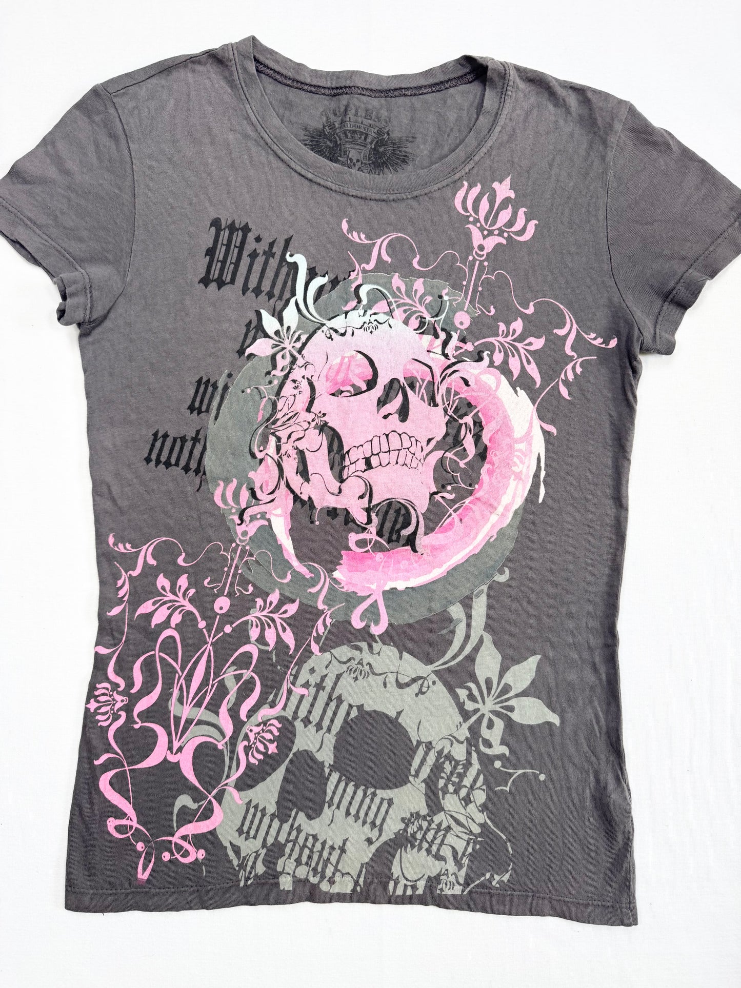 Grey & Pink Skull Tee ♡ M