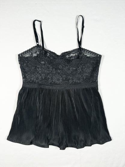 Black Lace Bust Cami