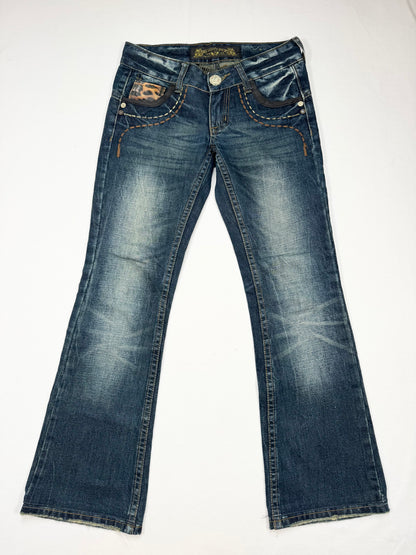 Red Pepper Skull Flared Jeans ♡ 25”
