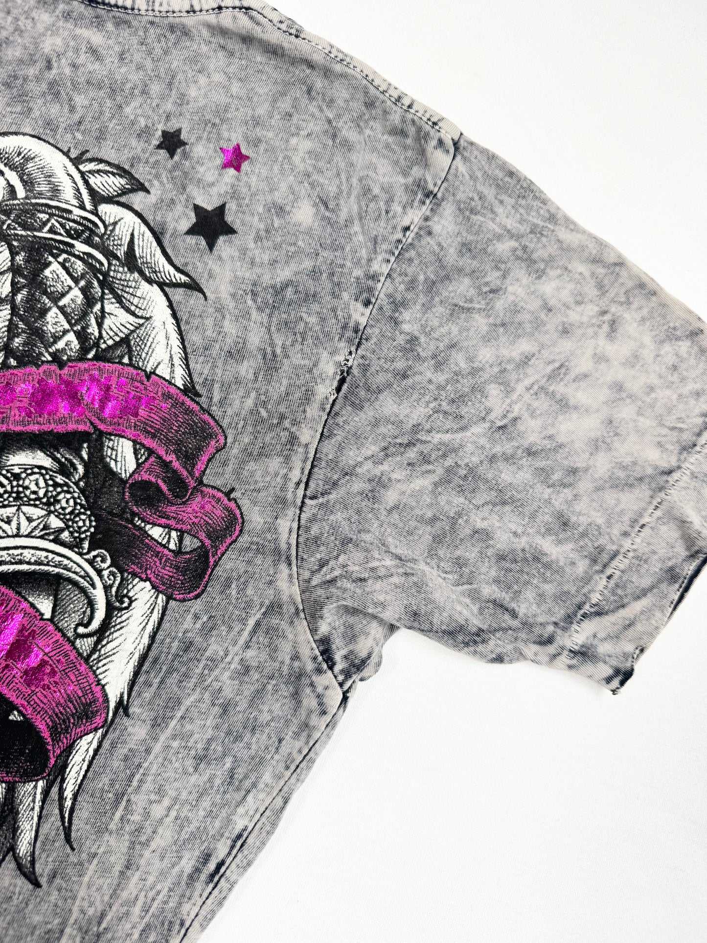 Sinful Wing Tee ♡ M