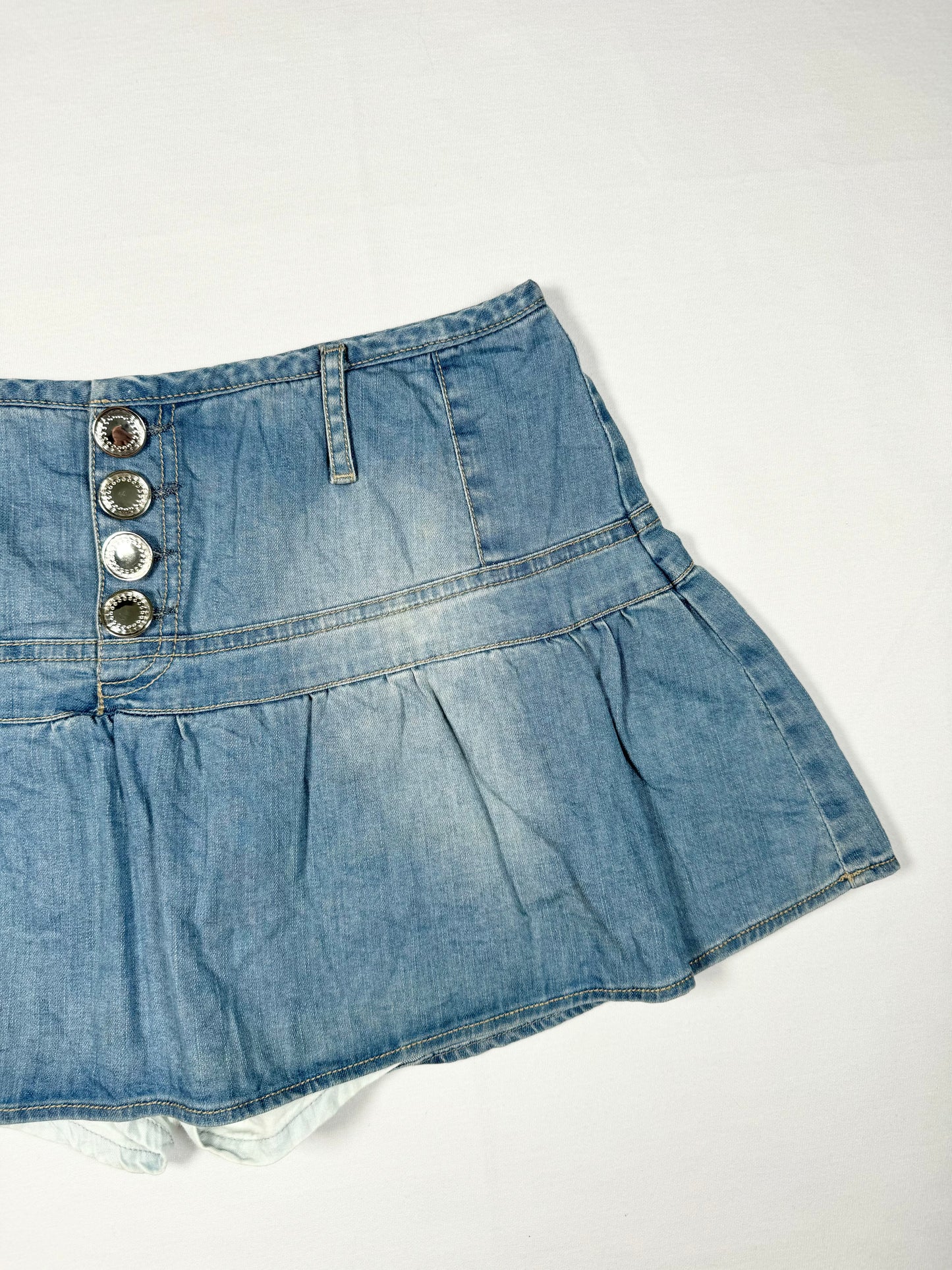 Button Mini Skirt